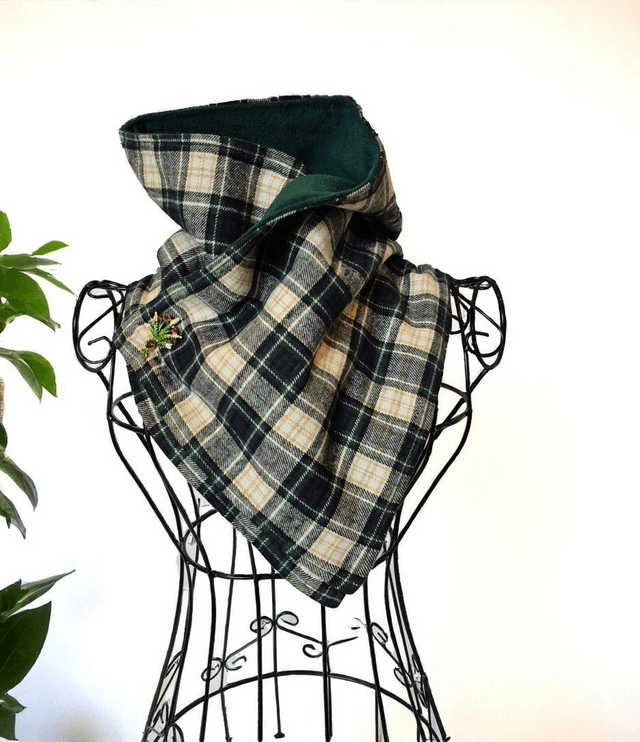Lovely Green Wool Cozy Wrap
