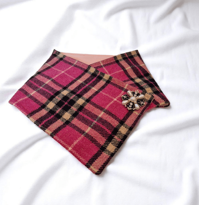 Pink Plaid Cozy Wrap (1)